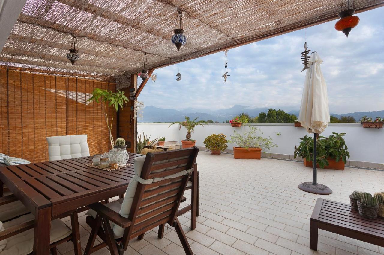 Апартаменти Attico Con Terrazza A В'яреджо Екстер'єр фото
